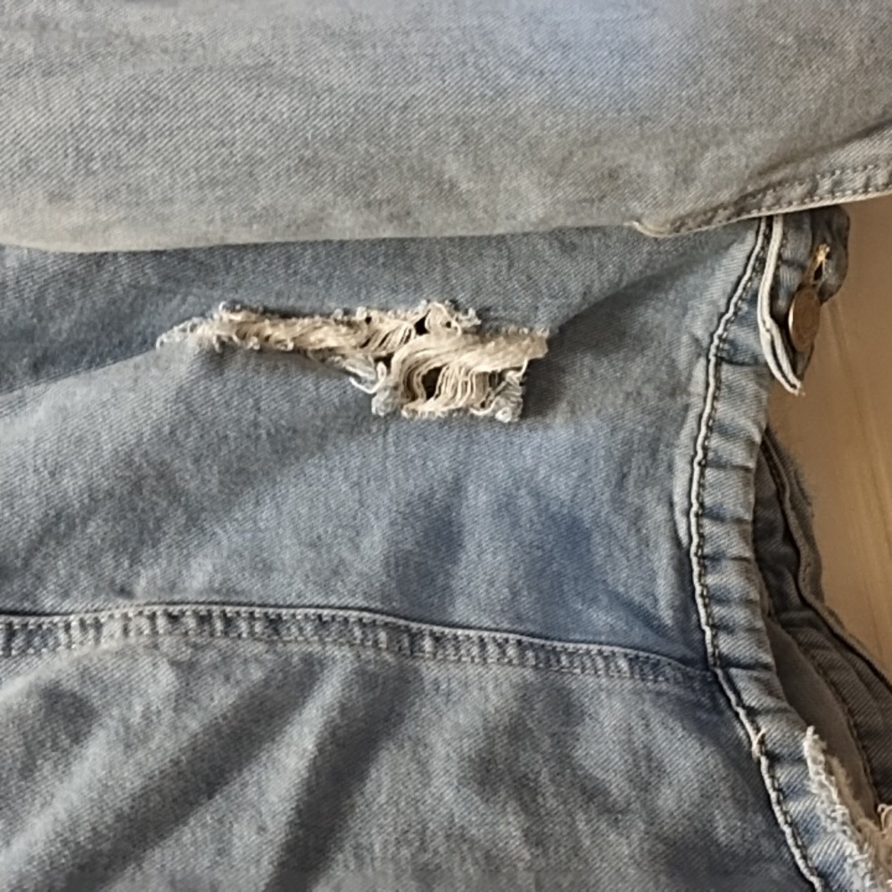 Distressed Denim Jacket (3X) - Picture 8 of 14